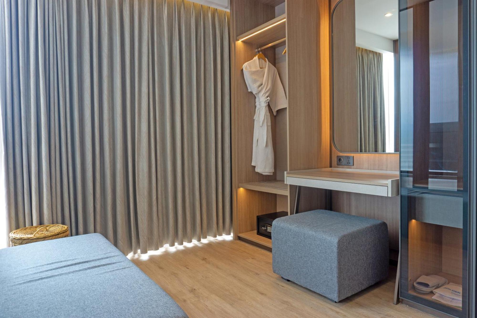 Golden Tulip Springhill Lampung Hotel Bandar Lampung Exterior photo